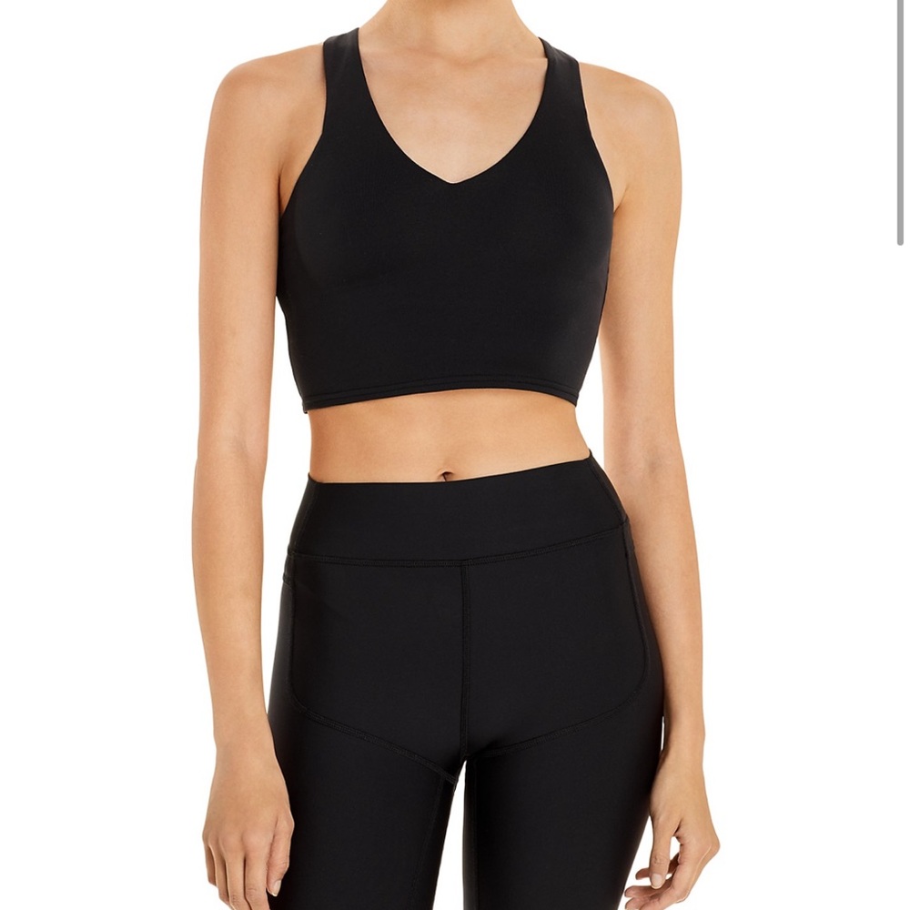 Alo Yoga Sports Bra in Black